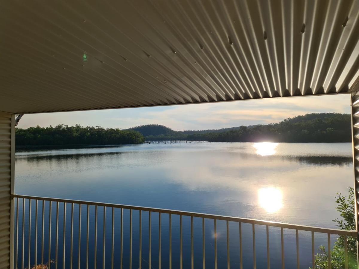 De Lago Resort On Lake Bennett Exterior photo